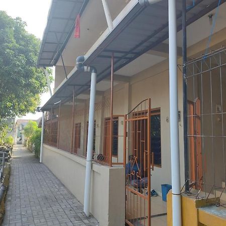 Nusantara Kost Syariah Bulanan Harian Kalasan Exterior foto